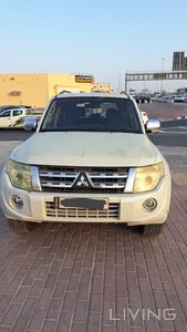 Mitsubishi Pajero GLS 2014